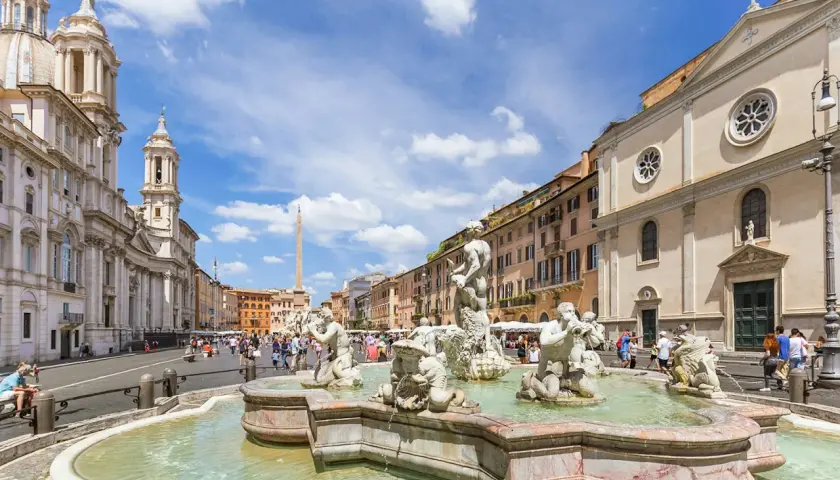 Fontana dei Quattro Fiumi på Piazza Navona, Rom. En perfekt plats för din rom reseguide.
