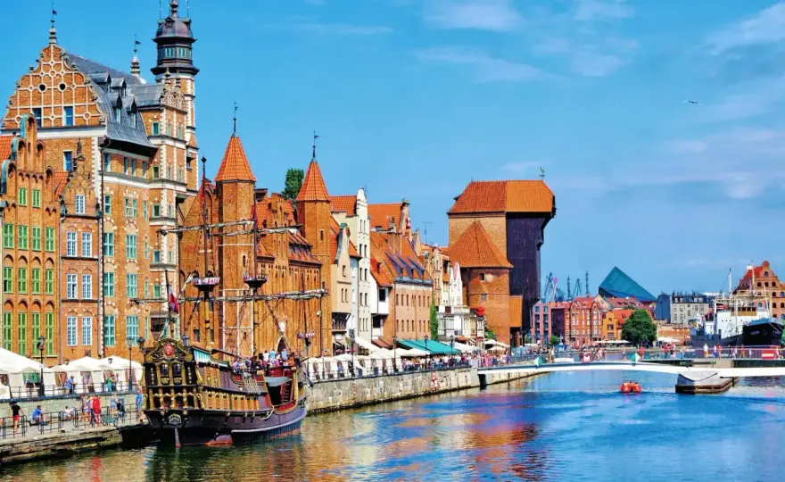 Färja Stockholm-Gdańsk med bil - Allt du behöver veta