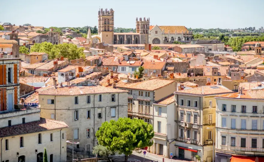 Mysiga byar i Languedoc - Välj rätt och res smart