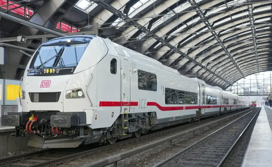 Biltransport på tåg från Hamburg - Din guide 2026