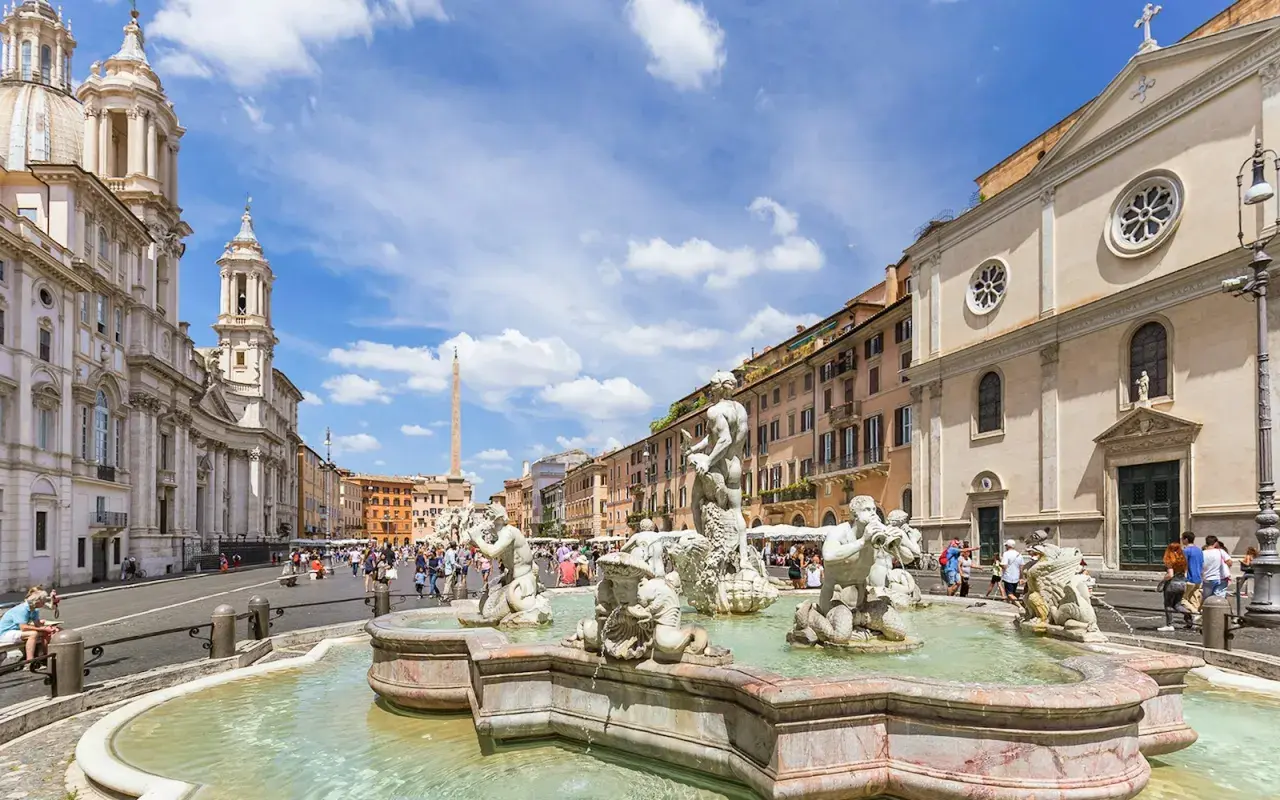 Fontana dei Quattro Fiumi på Piazza Navona, Rom. En perfekt plats för din rom reseguide.